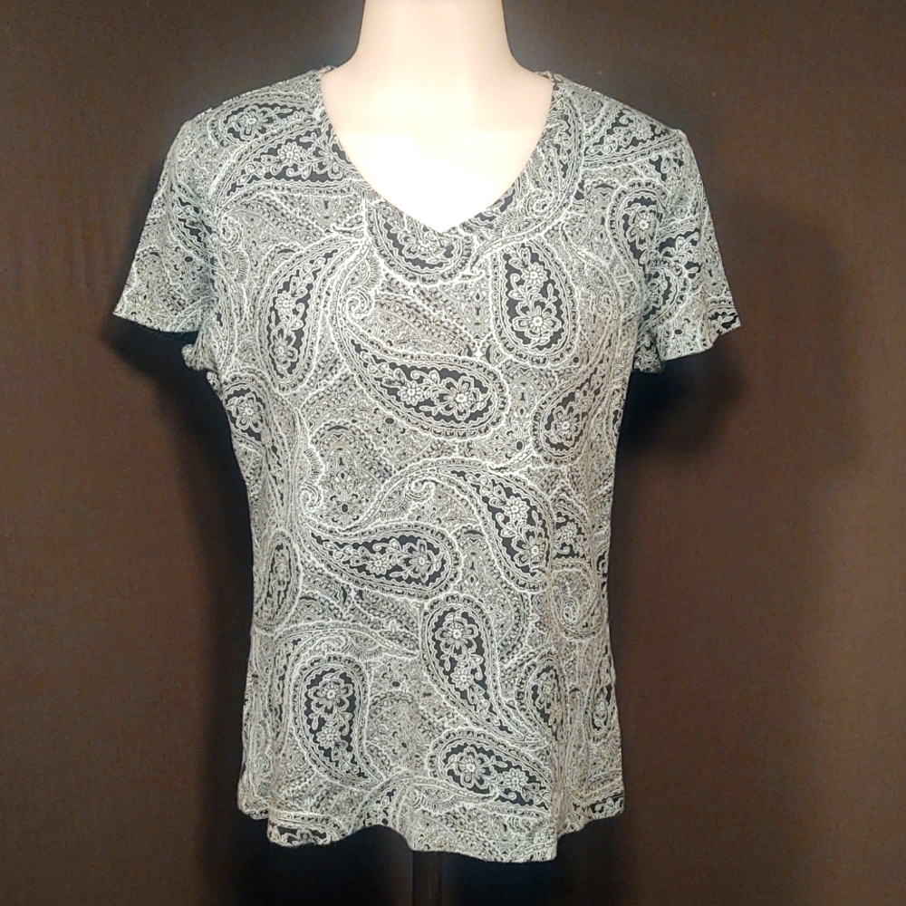 Croft and Barrow blue and black boho v neck